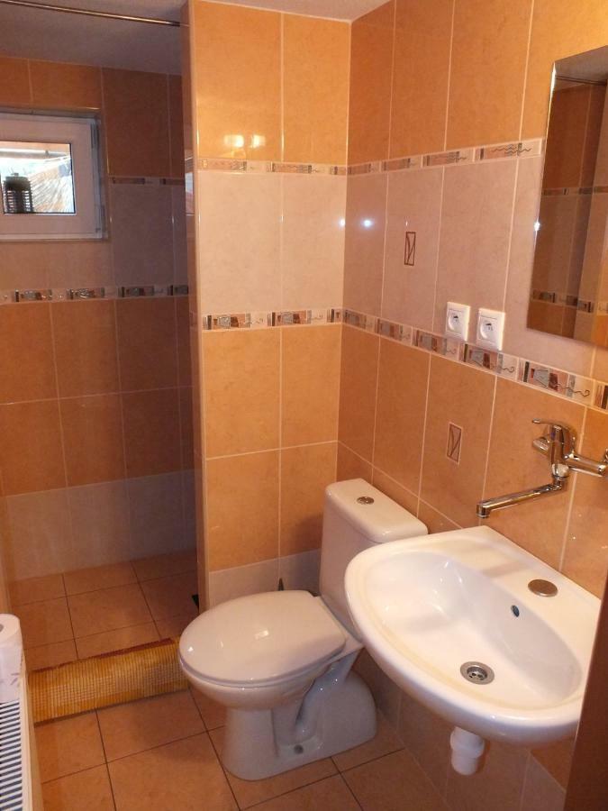 Apartmany Zachar Bešeňová Eksteriør bilde