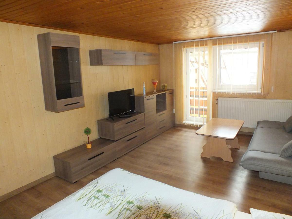 Apartmany Zachar Bešeňová Eksteriør bilde